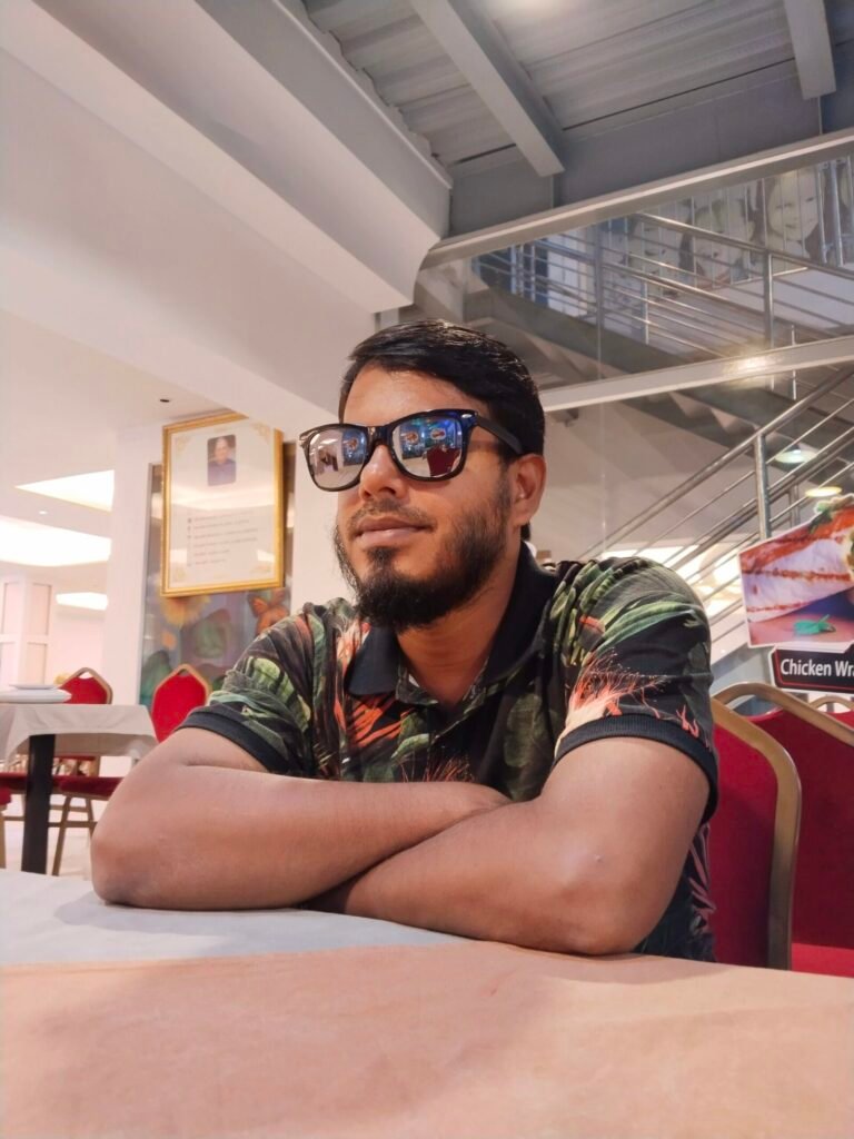 মোঃ ফরহাদ হোসেন ২০০০