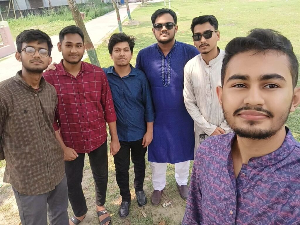 ২০১৮ ব্যাচের বন্ধুরা ২০১৮